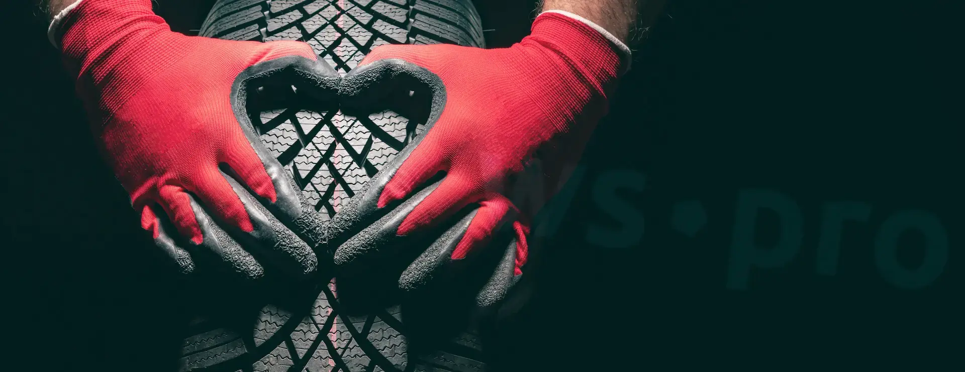 wspro-arbeitshandschuhe-rot-reifen